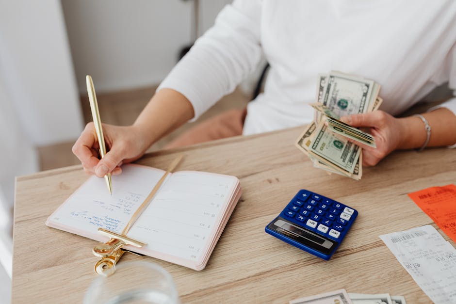 Easy Money Saving Tips for Students